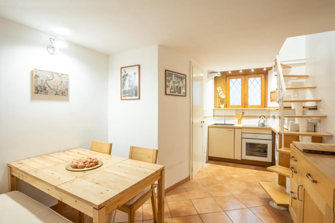 Quiet And Cozy Trastevere Hideaway Rome Bagian luar foto