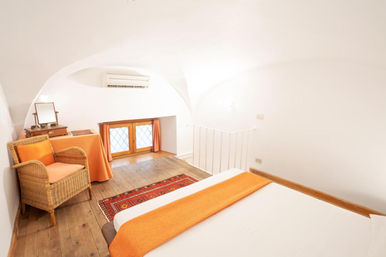 Quiet And Cozy Trastevere Hideaway Rome Bagian luar foto
